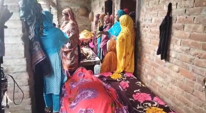 বিদ্যুৎস্পৃষ্ট হয়ে একই পরিবারের তিন নারীর মর্মান্তিক মৃত্যু