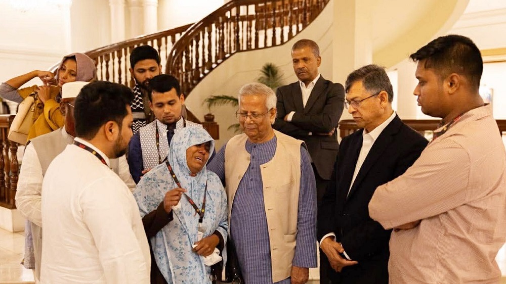 ওসমান হাদির ওপর হামলার পর ষড়যন্ত্র মোকাবিলায় ঐক্যের ডাক প্রধান উপদেষ্টার