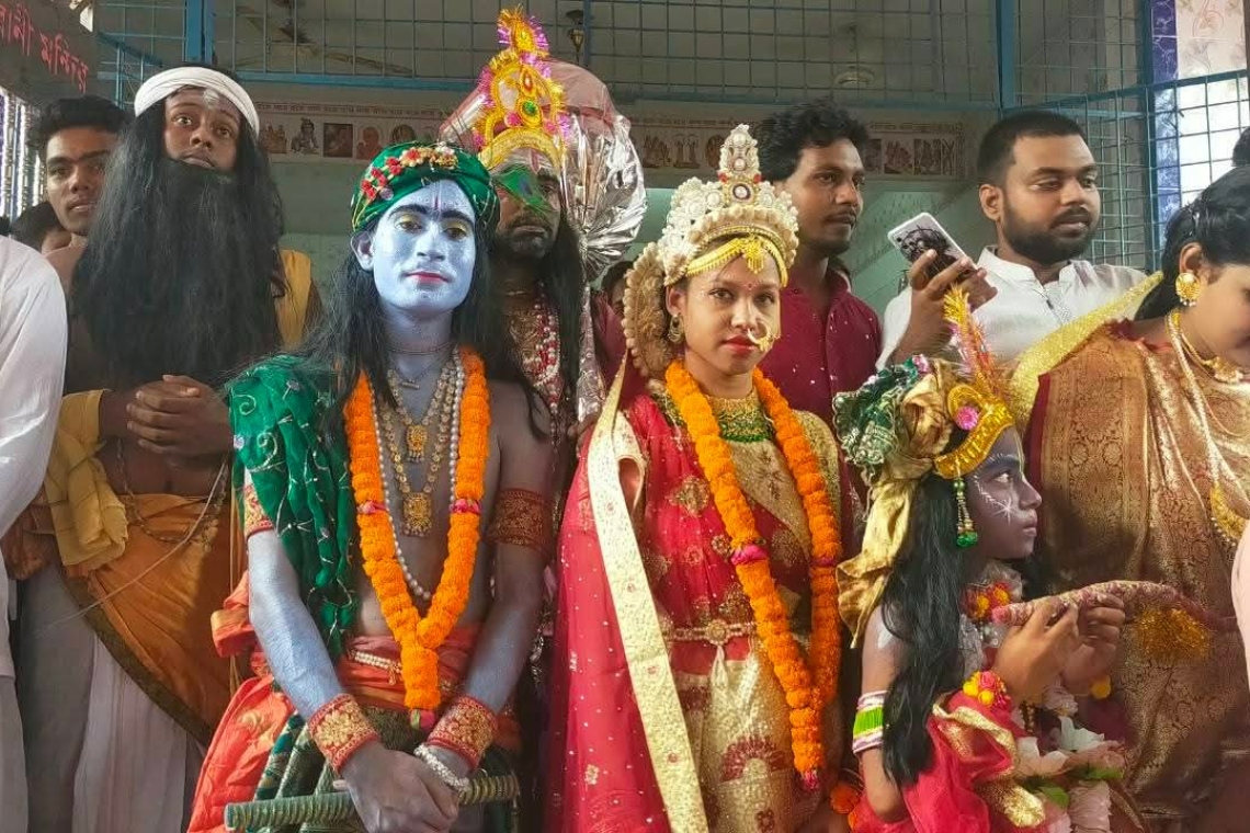 চাঁপাইনবাবগঞ্জে ধর্মীয় ভাবগাম্ভীর্য ও বর্ণাঢ্য আয়োজনে শ্রীকৃষ্ণের জন্মাষ্টমী উদযাপন