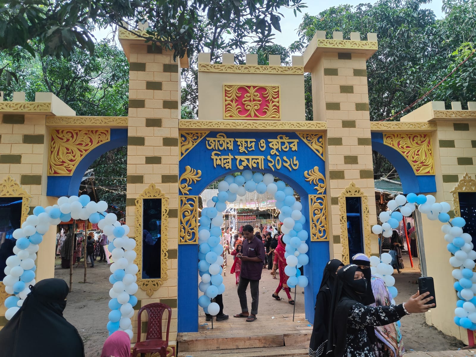 উদ্যোক্তাদের সুযোগ নাকি জনভোগান্তি? মেলার স্থান নির্বাচন নিয়ে বিতর্ক