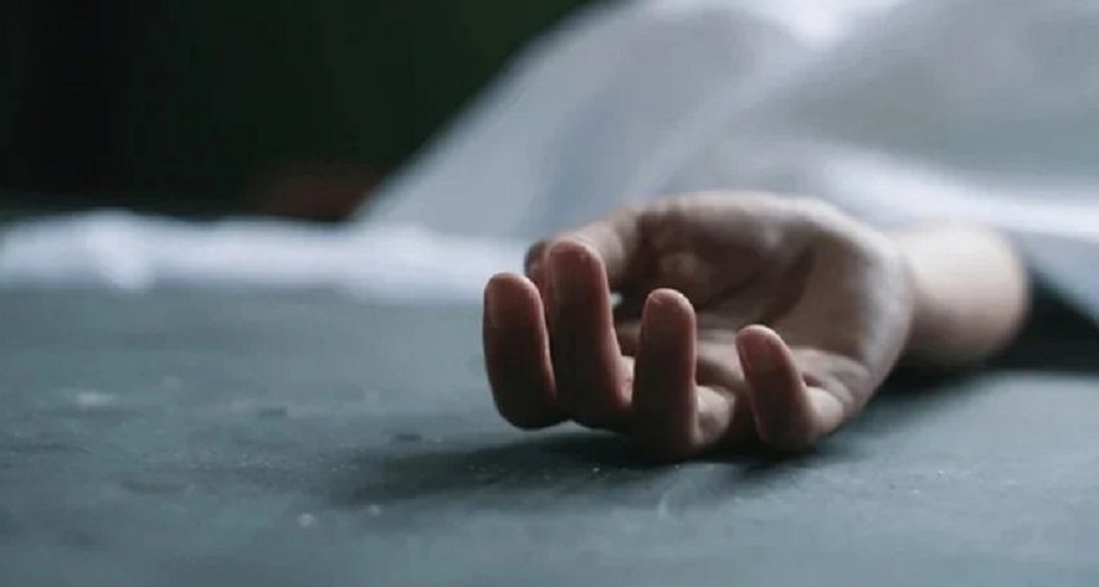 তানোরে মাটির ঘরের দেয়াল ধসে গৃহবধূর মৃত্যু