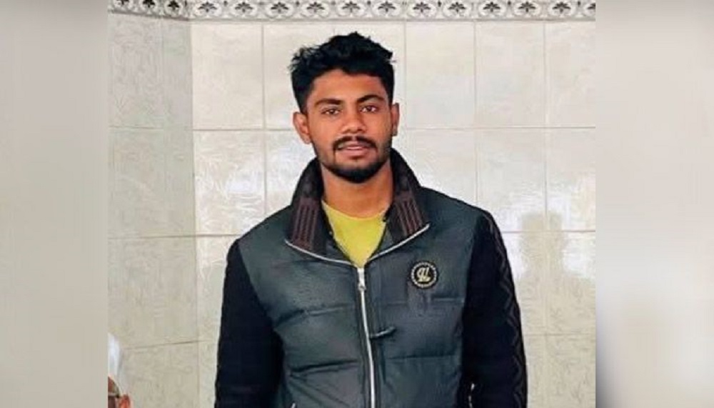 পুলিশকে কুপিয়ে পালাল স্বেচ্ছাসেবক দলের নেতার ছেলে